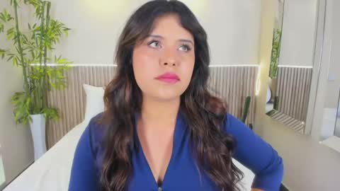 GeorginaReyes  online show from 05-11-26, 10:51