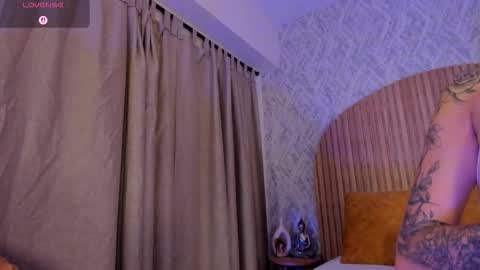 Snapshot of georginna_sins chatting on 11-08-25, 02:39 Kendal online show from 11-08-25, 02:39