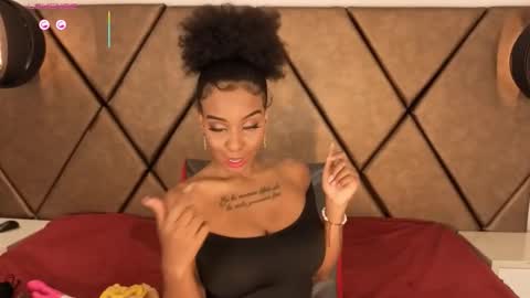 Georgina  online show from 11-10-25, 10:20