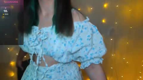 Snapshot of gerda_bloempje chatting on 12-30-24, 06:05 Gerda online show from 12-30-24, 06:05