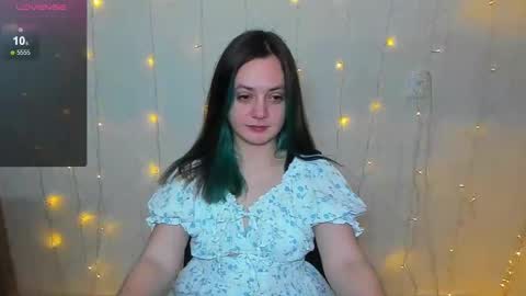 Snapshot of gerda_bloempje chatting on 12-31-24, 10:56 Gerda online show from 12-31-24, 10:56
