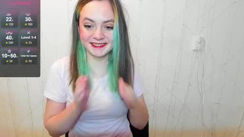 Snapshot of gerda_bloempje chatting on 01-07-25, 05:42 Gerda online show from 01-07-25, 05:42