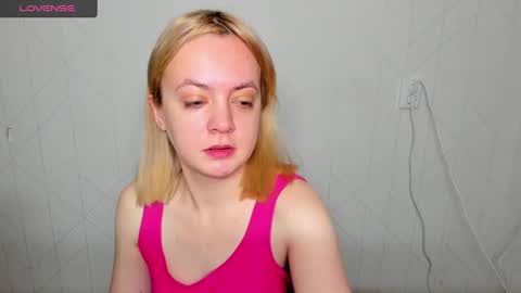 Snapshot of gerda_bloempje chatting on 02-01-25, 12:51 Gerda online show from 02-01-25, 12:51