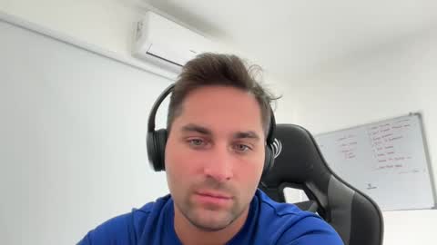 german_pecol online show from 02-18-25, 01:44