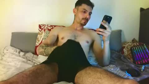 HeteroGermanbigdic77 online show from 04-12-26, 08:14