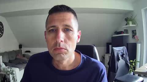 Snapshot of germancouple1000 chatting on 09-30-25, 11:37 germancouple1000 online show from 09-30-25, 11:37