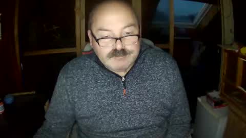 germany_50 online show from 12-04-25, 03:54