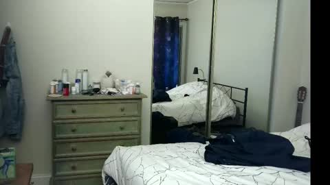 Snapshot of gethyn chatting on 11-22-25, 10:14 Gethyn online show from 11-22-25, 10:14