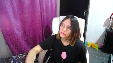 Snapshot of ggemas chatting on 12-20-25, 03:41 ggemas online show from 12-20-25, 03:41