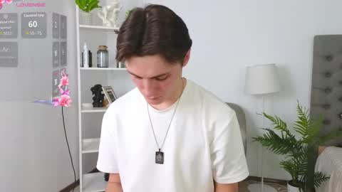 Alex online show from 10-19-25, 09:21