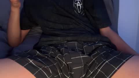 Snapshot of gh0st_boy_ chatting on 09-26-25, 01:42 gh0st_boy_ online show from 09-26-25, 01:42