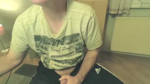 Snapshot of gh1969 chatting on 11-19-25, 06:30 gh1969 online show from 11-19-25, 06:30