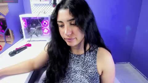 Danna Astrom online show from 12-03-25, 12:40