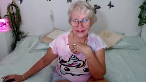Snapshot of ghertrudequeen chatting on 09-14-25, 03:05 Ghertrudequeen online show from 09-14-25, 03:05