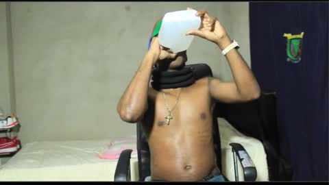 ghettolife2020 online show from 02-18-25, 06:26