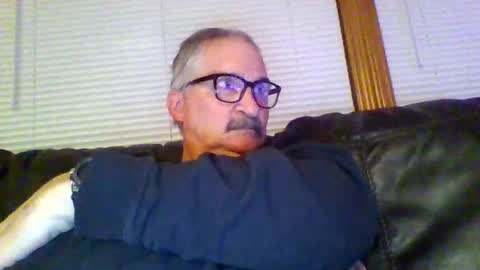 ghost2534 online show from 12-14-24, 04:34