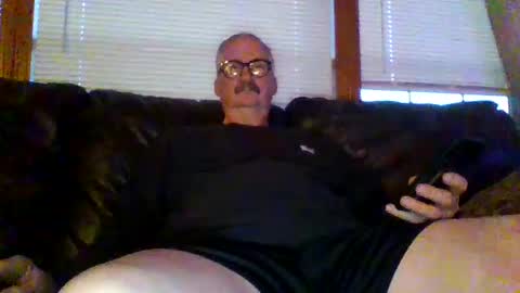 ghost2534 online show from 12-18-24, 11:56