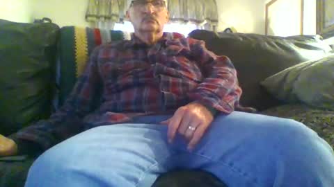 ghost2534 online show from 04-26-26, 11:57