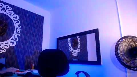 Your Girl  online show from 12-15-25, 06:12