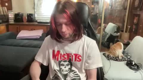 Snapshot of ghostboygbc chatting on 11-19-25, 04:23 ghostboygbc online show from 11-19-25, 04:23