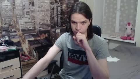 Snapshot of ghostfacefriends chatting on 04-29-26, 05:30 Fedya online show from 04-29-26, 05:30
