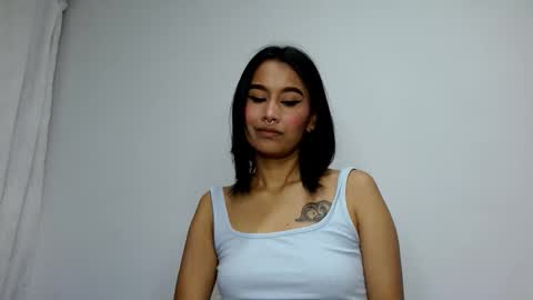 Gia Lee online show from 09-28-25, 03:01