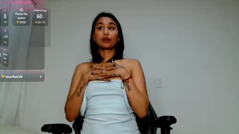 Gia Lee online show from 10-16-25, 02:56