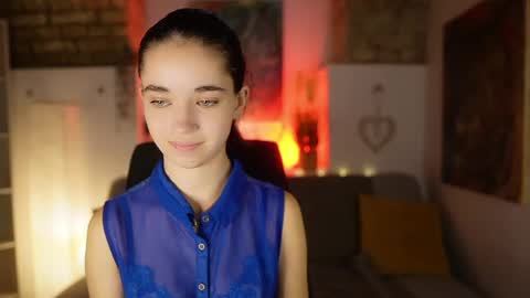 Gia Paige18 online show from 02-01-25, 03:07