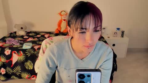 GIA WHITE Independet  online show from 10-13-25, 11:54