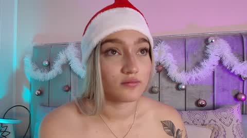 Gia online show from 12-23-24, 02:28