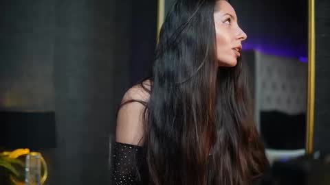  Gia  online show from 11-01-25, 08:55