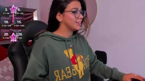 Gia  online show from 01-04-25, 11:54