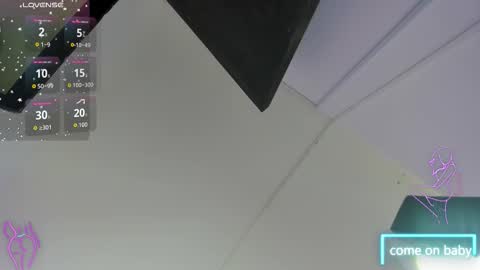 Gia  online show from 11-08-25, 05:23