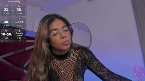 Snapshot of giafu chatting on 05-15-26, 06:48 Gia online show from 05-15-26, 06:48