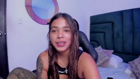 Snapshot of giafu chatting on 05-18-26, 12:07 Gia online show from 05-18-26, 12:07