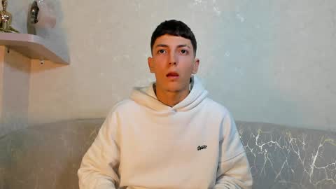 Snapshot of gian_rossii chatting on 06-01-26, 06:42 GIAN online show from 06-01-26, 06:42