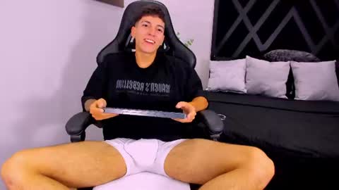 GIAN online show from 07-28-26, 03:21