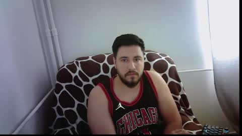 Snapshot of gianiboy99 chatting on 05-20-26, 05:35 Giani online show from 05-20-26, 05:35