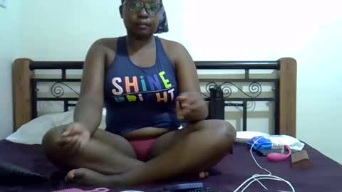 Giannah online show from 11-03-25, 01:19