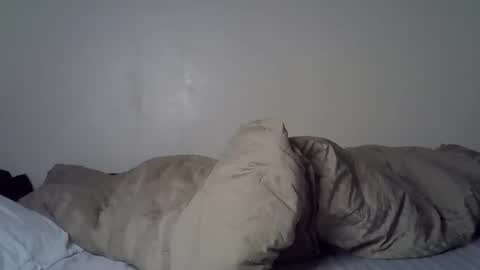 Giannah online show from 11-10-25, 01:15