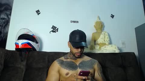 Snapshot of gianni_donato95 chatting on 09-26-25, 09:30 Dilan online show from 09-26-25, 09:30