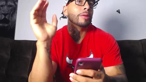 Snapshot of gianni_donato95 chatting on 09-30-25, 10:26 Dilan online show from 09-30-25, 10:26