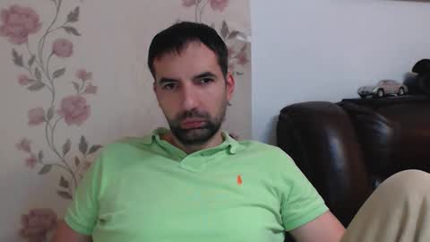 Gianni online show from 12-19-25, 02:46