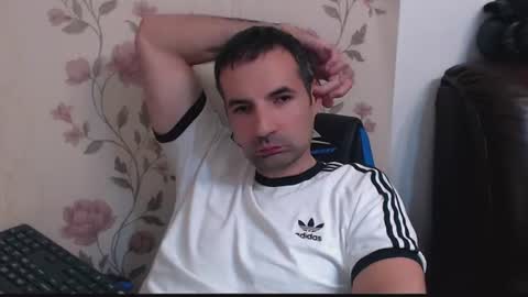 Gianni online show from 07-17-26, 06:13