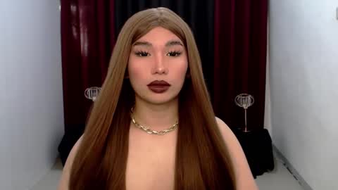 Gia X online show from 01-18-25, 06:56