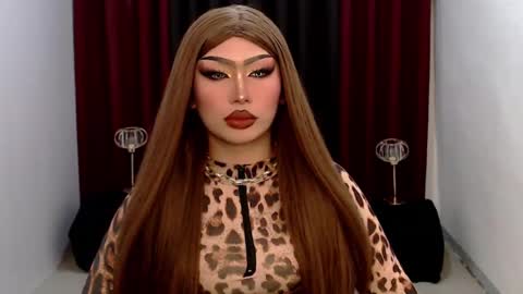 Gia X online show from 02-08-25, 04:25