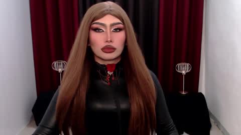 Gia X online show from 02-24-25, 08:38