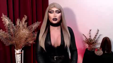 Gia X online show from 02-11-26, 04:39