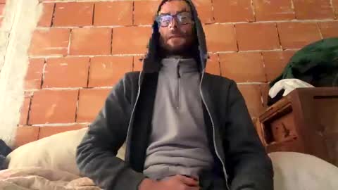 Snapshot of gicobest chatting on 01-30-25, 12:27 Corrado online show from 01-30-25, 12:27