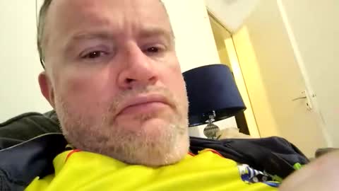 Snapshot of giddyup2222222 chatting on 11-18-25, 12:49 giddyup2222222 online show from 11-18-25, 12:49